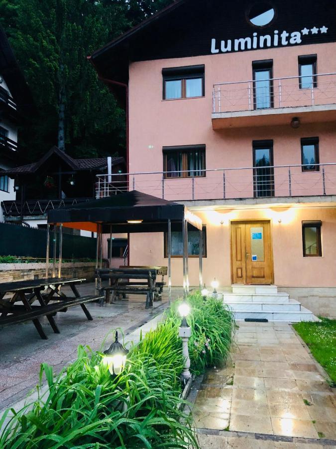 Pensiunea Luminita Buşteni Buitenkant foto